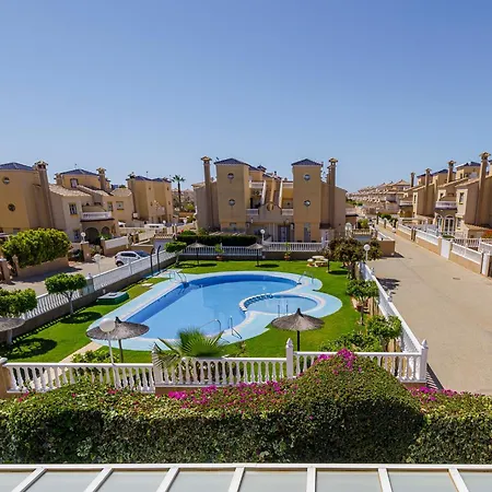 Luxe Met Verwarmd Prive Zwembad - Cabo Roig